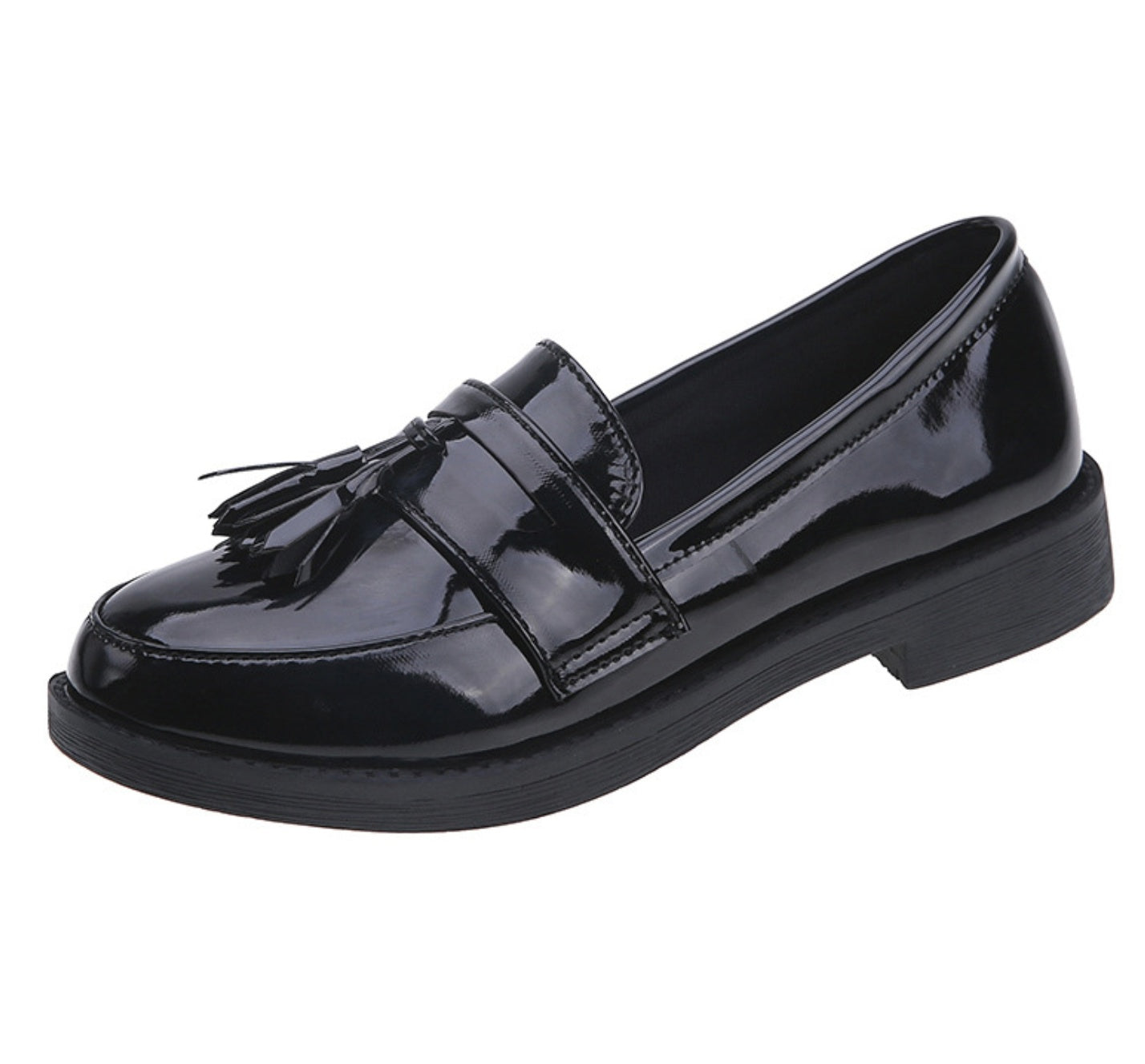 Damenschuhe, Mädchenschuhe, modischer Stil, schwarze Farbe mit britischem Modestil