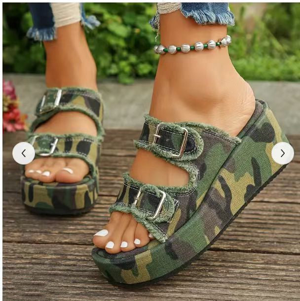 Mode Denim Schnalle Keile Sandalen Sommer Outdoor High Heel Hausschuhe Dicke Unterseite Camouflage Schuhe für Frauen